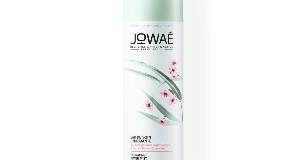 www.canadianliving.com: Under $100: Best fashion and beauty buys for December | Canadian Living